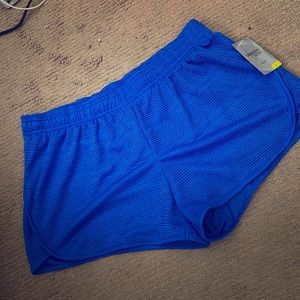 Women’s active mesh shorts